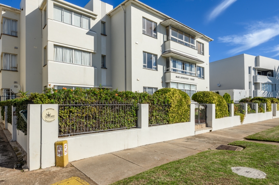 2 Bedroom Property for Sale in Summerstrand Eastern Cape